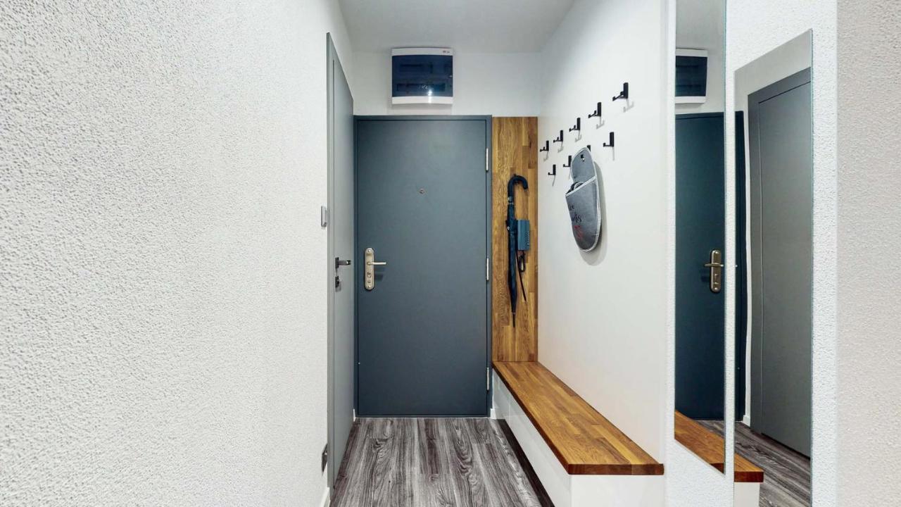Apartman Piccoladuo V Banskej Bystrici 班斯卡-比斯特里察 外观 照片