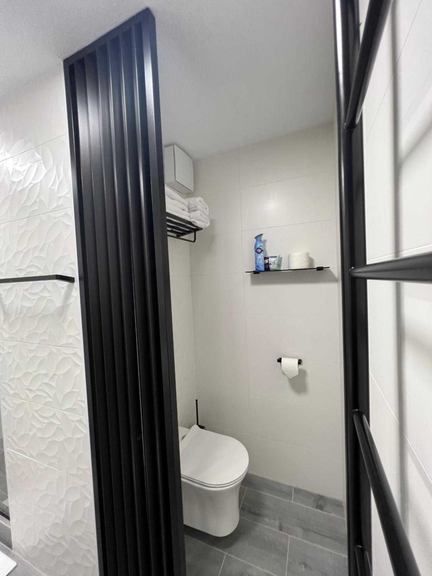 Apartman Piccoladuo V Banskej Bystrici 班斯卡-比斯特里察 外观 照片
